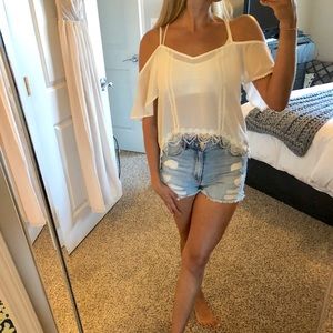 InTu. Sheer drop sleeve tank